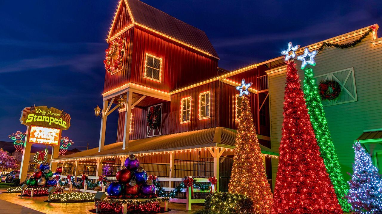 A Christmas Extravaganza: What to Expect at Dolly Parton’s Stampede Holiday Show
