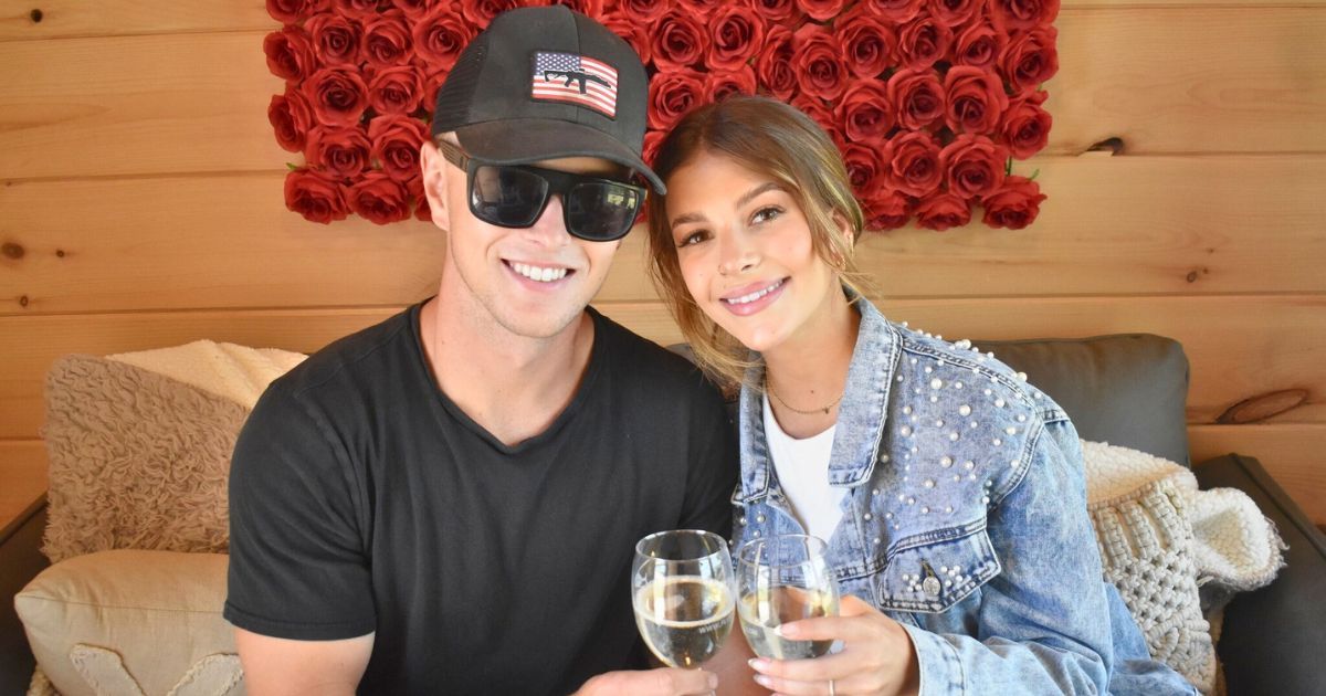 How to Plan a Romantic Spring Break in Pigeon Forge