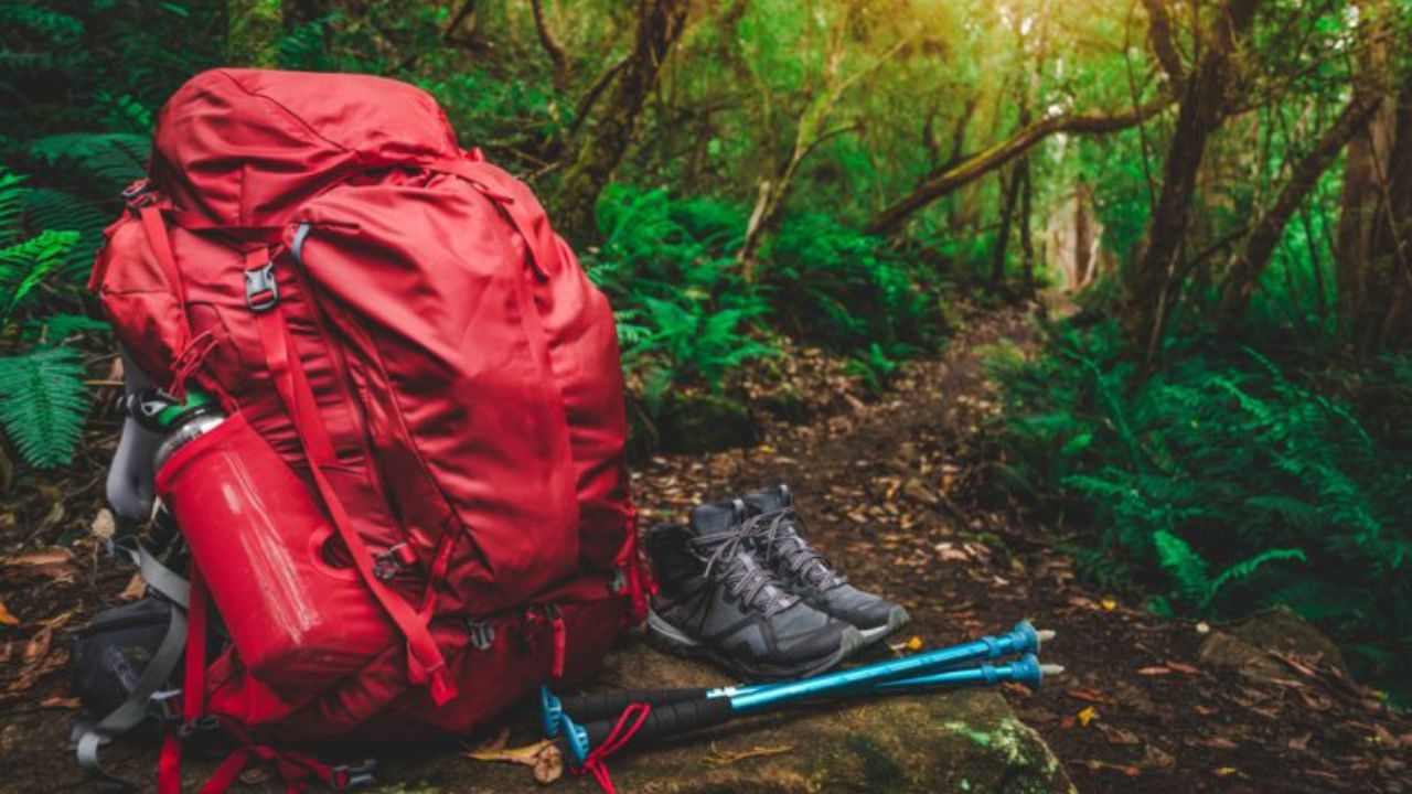 Backpack Essentials for a Hiking Trip in the Smoky Mountains