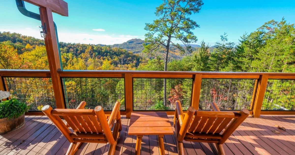 Top 5 Benefits of Renting a 2 Bedroom Cabin in Gatlinburg for Your Family Vacation