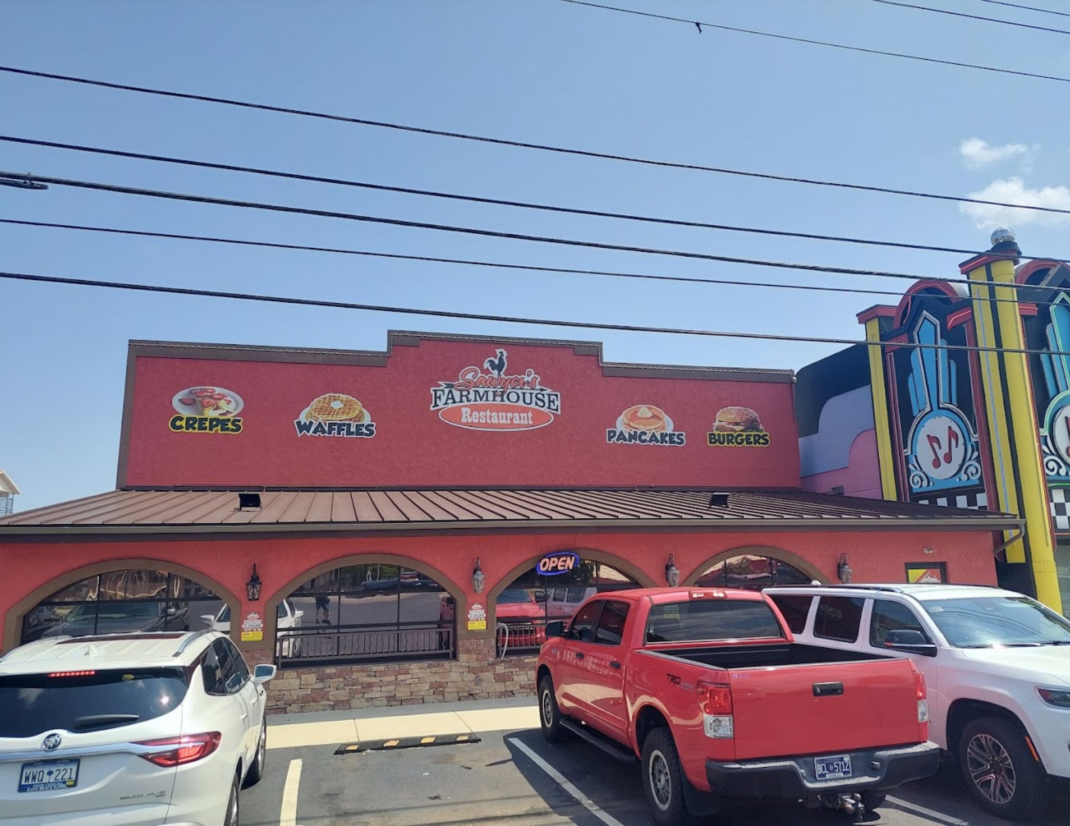 Sawyer's Farmhouse Breakfast in Pigeon Forge