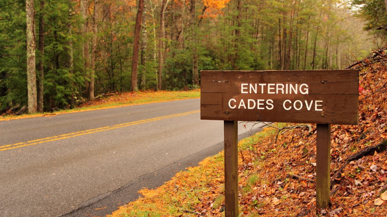 5 Things to Know About Cades Cove