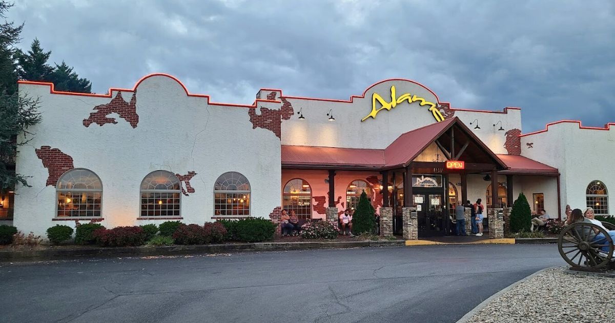 Restaurants That Take Reservations in Gatlinburg and Pigeon Forge